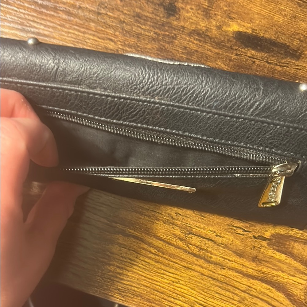 Loungefly Studded Black Sugar Skull Trifold Wallet - Picture 4 of 9